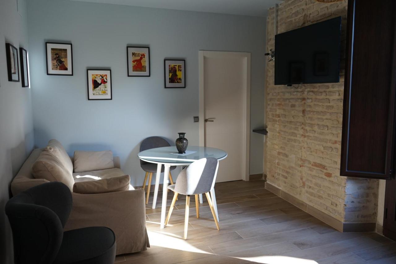 Apartamentos Reyes Catolicos 14 Севилья Экстерьер фото